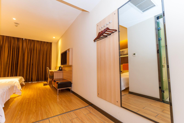 Bedroom 3, 7Days Premium Yichang Railway Station East, Yichang