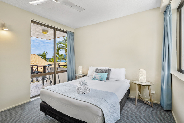 Bedroom 2, Ocean Views 9, Whitsunday
