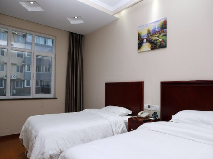 Bedroom 4, GreenTree Inn Beijing International Studies University Dalianpo Metro Station Express Hotel, Beijing