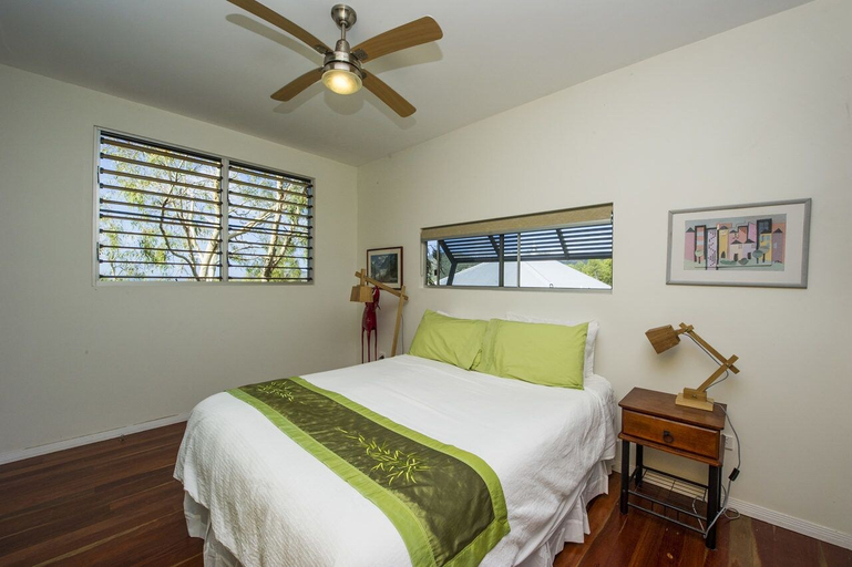 Bedroom 3, Horseshoe Bay Vista, Magnetic Island