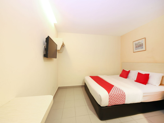 OYO 635 Seven Days Hotel, Raub