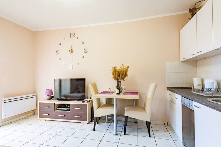 Others 5, Apartments Adriatic