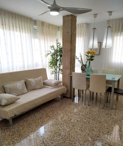 Property With 2 Bedrooms in Los Alcázares - 400 m From the Beach, Murcia