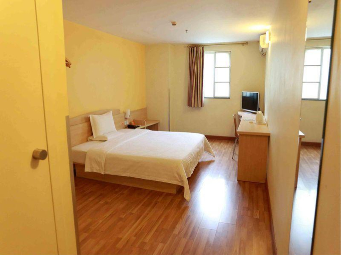 Bedroom 3, 7 Days Inn Nanning Star Avenue Branch, Nanning