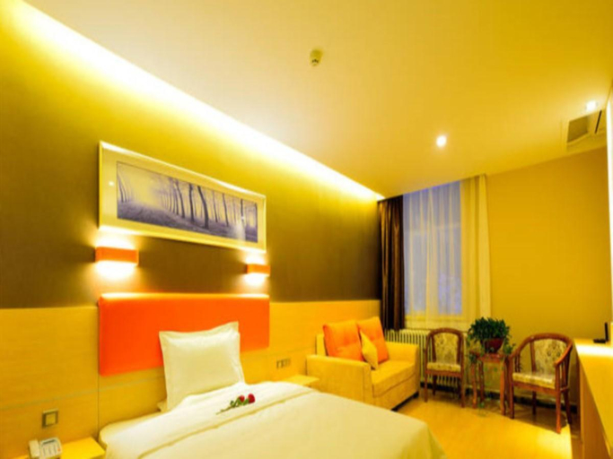 Bedroom 2, 7 Days Premium Shihezi Youxie Plaza Jun Ken Museum, Shihezi