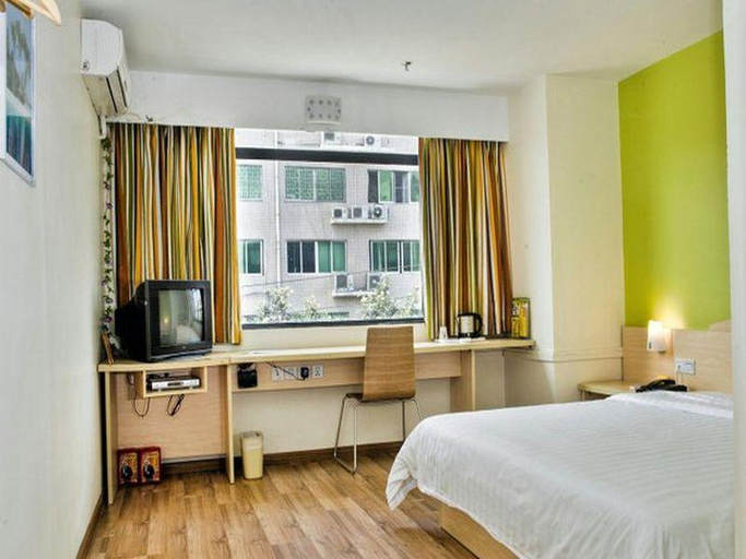 Bedroom 5, 7 Days Inn Hangzhou West Lake Hangzhou Station, Hangzhou