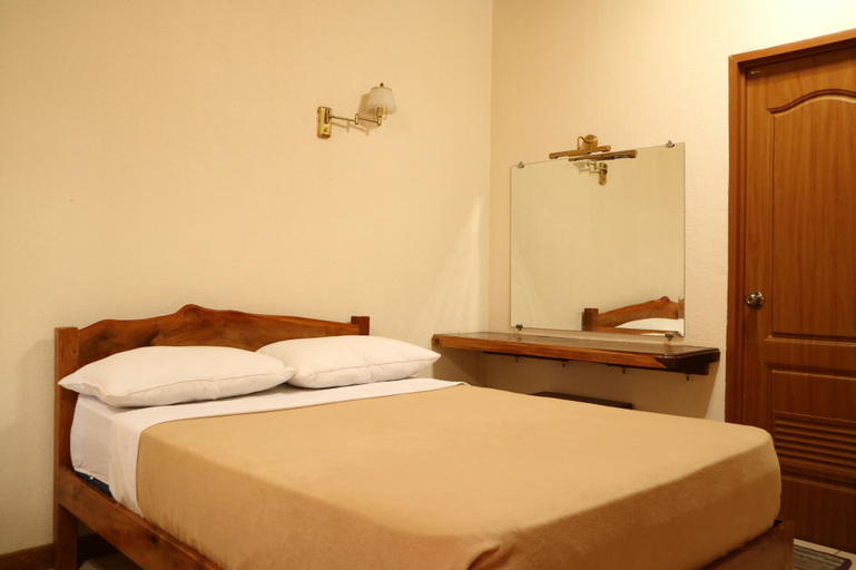 Puerto de San Juan Beach Resort Hotel, San Juan