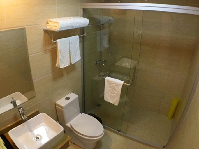 Bathroom, GreenTree Inn (Shanghai Sheshan Forest Park), Shanghai