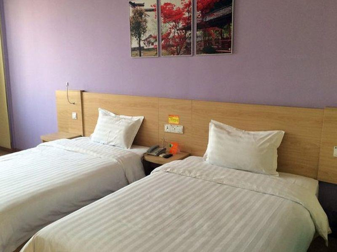 Bedroom 3, 7 Days Inn Shangrao Boyang Jianshen Road, Shangrao