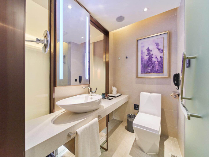 Bathroom 3, Lavande Hotels· Foshan Xi Railway Station Luocun, Foshan