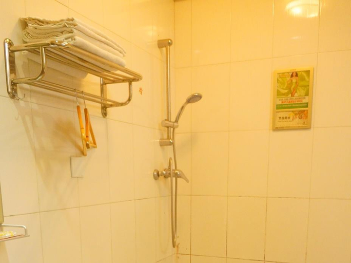 Bathroom 5, Notting Hill Youth Hostel, Shenzhen