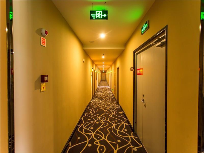 Public Area 4, 7 Days Premium·Linyi Mengyin Mengshan Road, Linyi