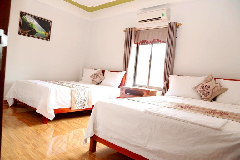 Bedroom 4, Son Tinh Hotel, Bố Trạch