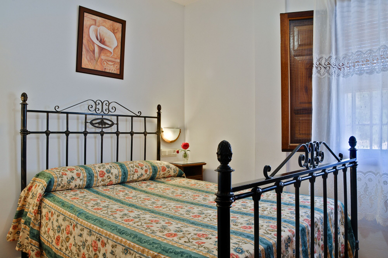 Bedroom 2, Las Huertas, Granada