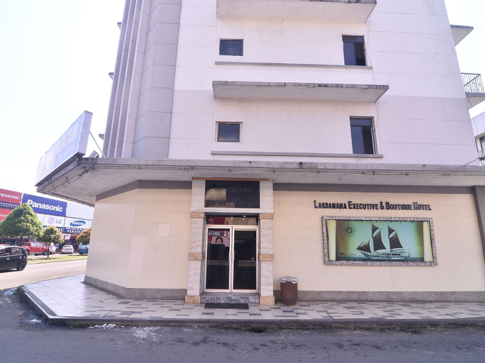 OYO 43960 Laksamana Executive & Boutique Hotel, Tawau