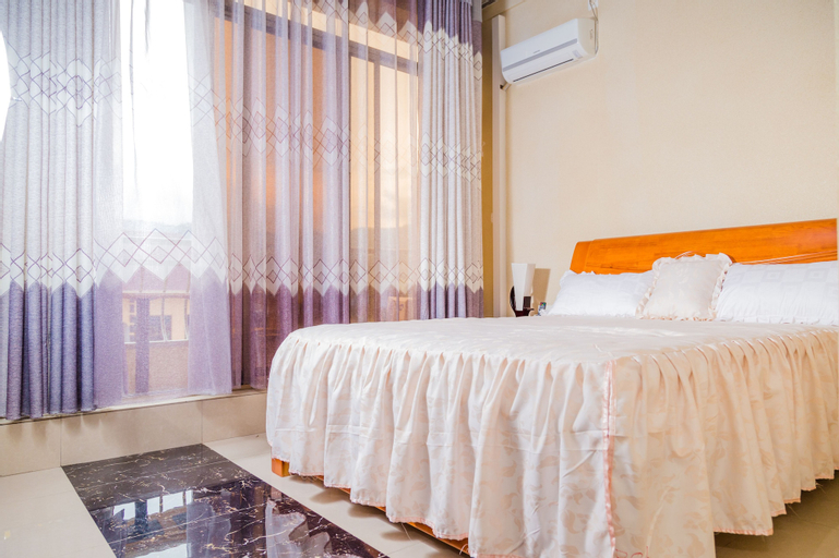 Tiger's Apartment Hotel, Musaga