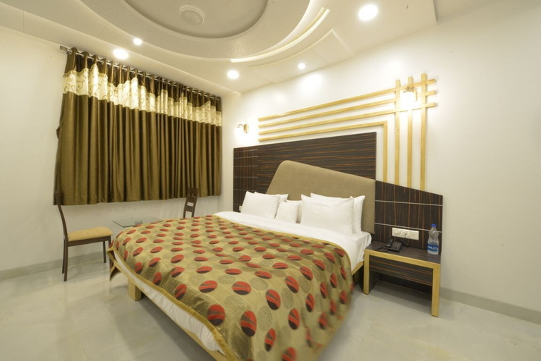 Bedroom 4, Hotel J P International, Aurangabad