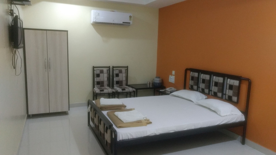 Bedroom 3, Raj Mahal Hotel, Nagpur