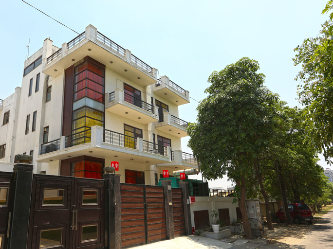 OYO Flagship 144 Noida Expressway NSEZ, Gautam Buddha Nagar