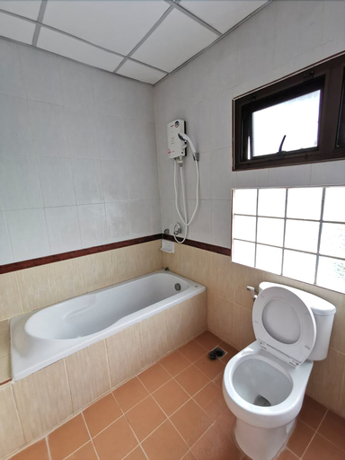 Hi Hotel, Nong Khae