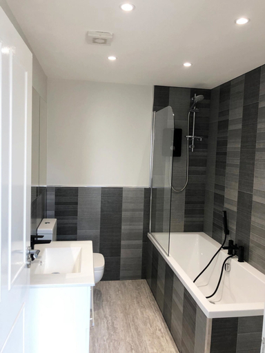 Bathroom 3, The Place Blackpool, Blackpool