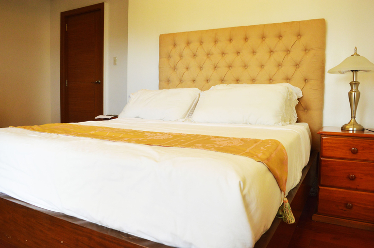 Centtro Residences, Los Baños