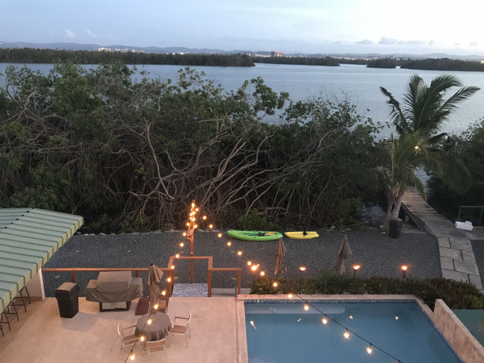 Tarpon's Nest Lodge,