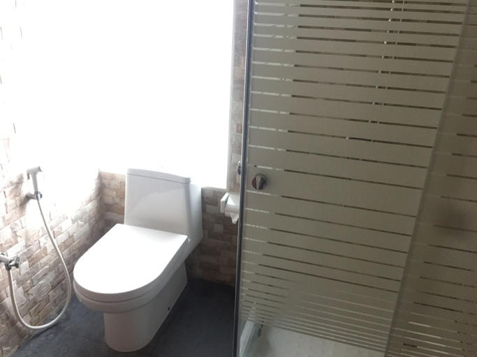 Bathroom 4, Kubu Daton Homestay, Denpasar