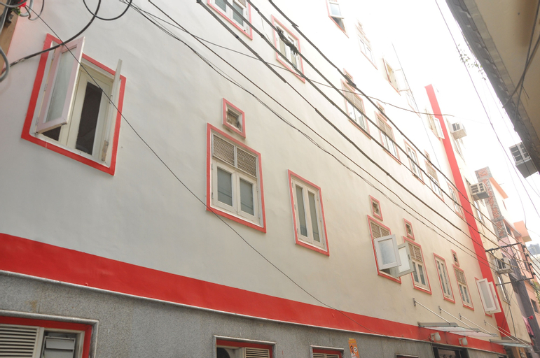 Homely Hotel near Sector 31 Gurgaon, Gurgaon