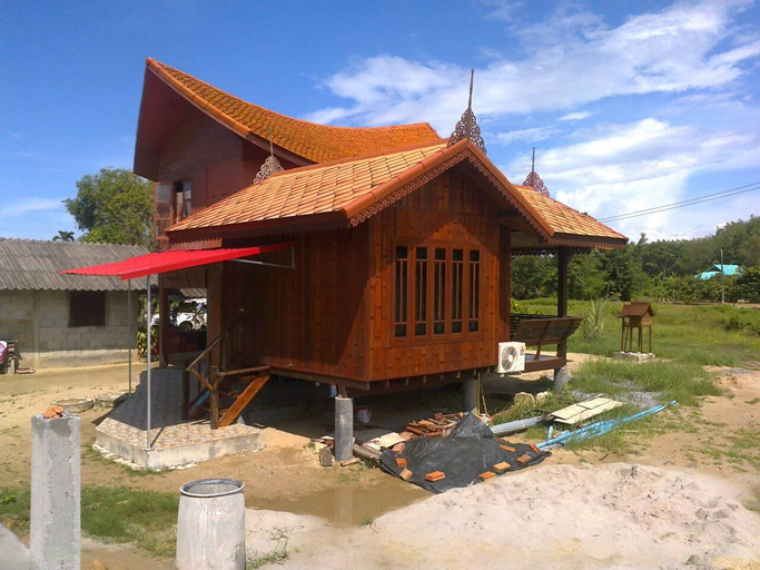 Health Care Land, Muang Nakhon Si Thammarat