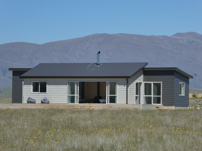 Manuka Retreat, Mackenzie