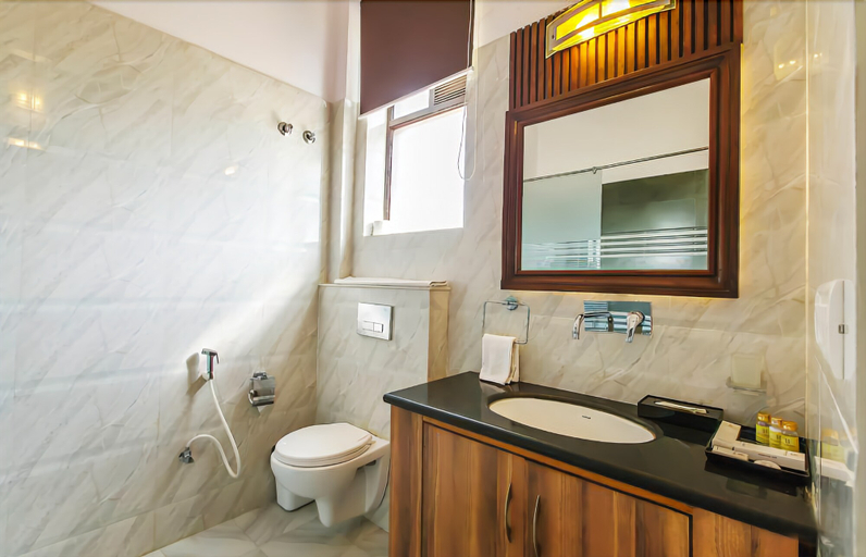 Bathroom 5, Heiwa Heaven Resort, Jaipur