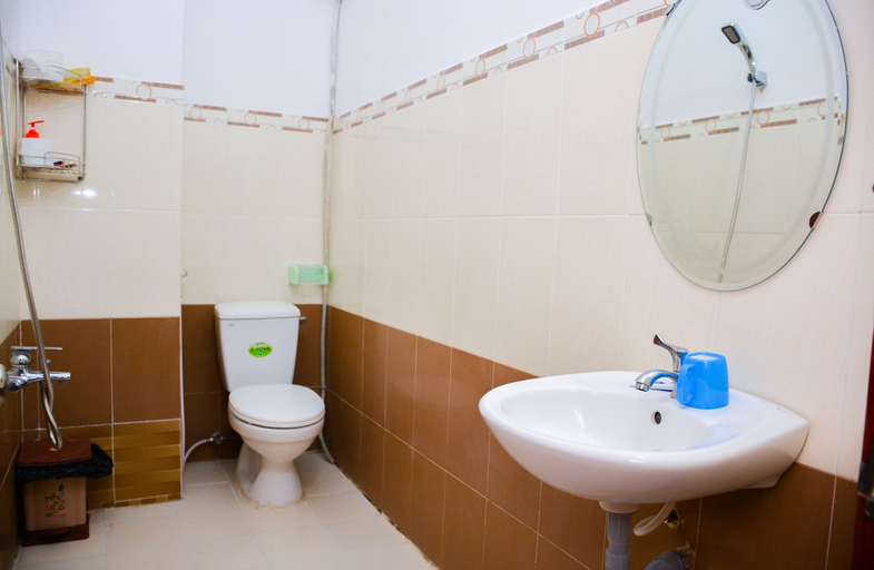 Bathroom, Joy House Hostel 2, Tuy Hoa