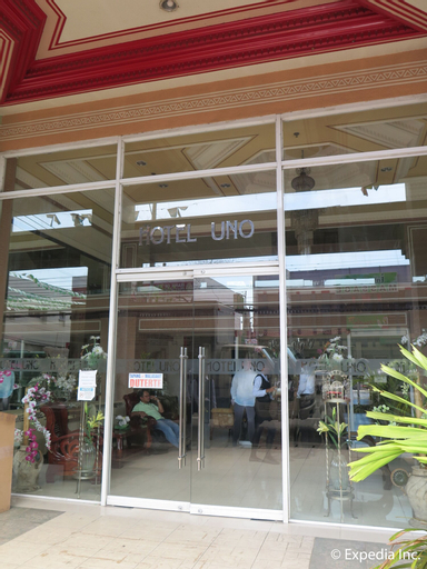 Hotel Uno, Davao City