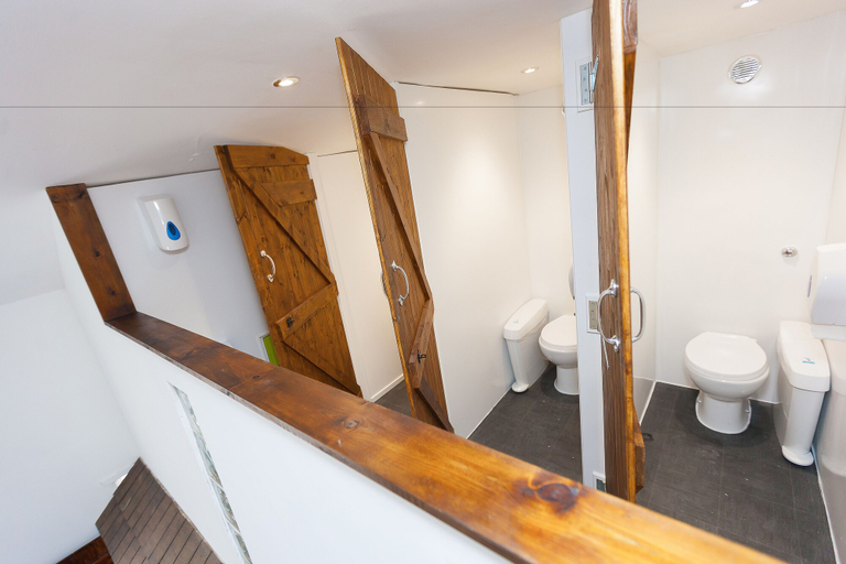 Bathroom 4, Cohort Hostel, Cornwall