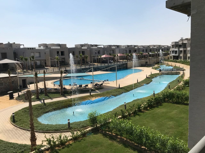 Ein Bay Appartment, 'Ataqah