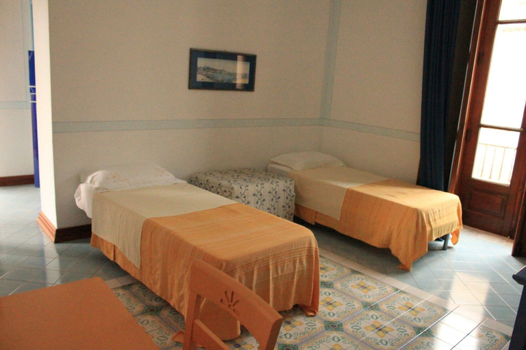 Bedroom 2, Hotel Del Sole Al Plebiscito, Salerno