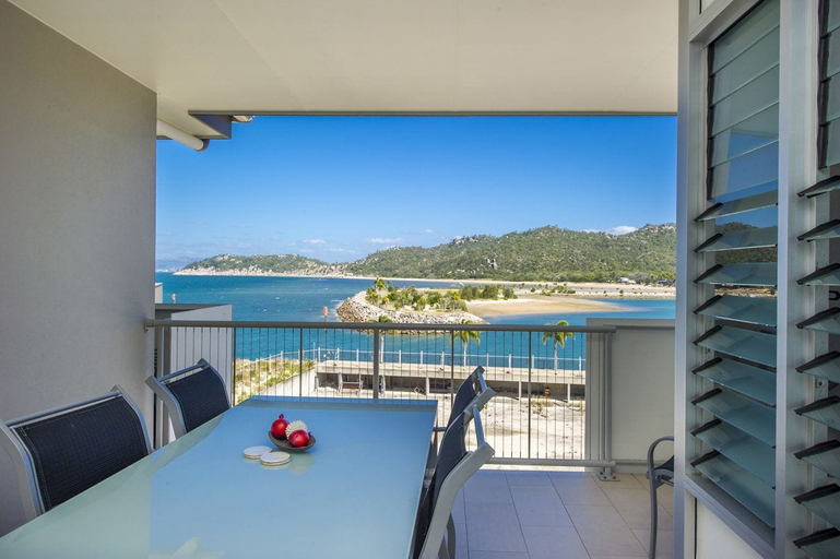 Others 4, 1 Bright Point Apartment 1401, Magnetic Island