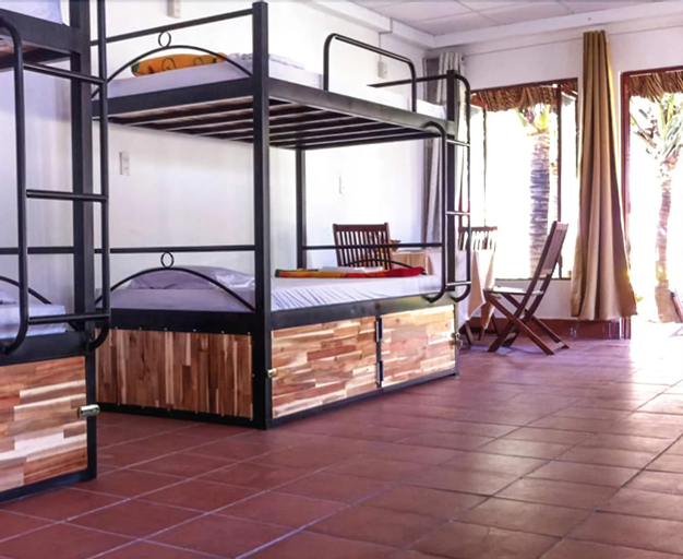 LongSon MuiNe Backpacker Paradise, Phan Thiết