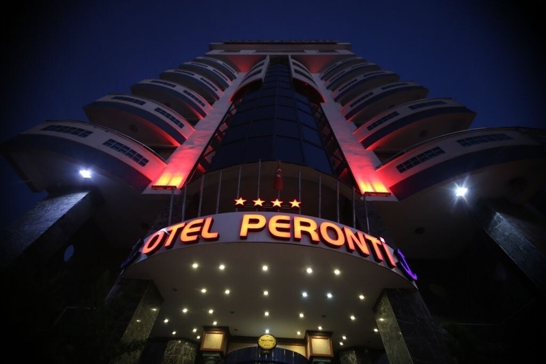 Peronti Hotel, Hopa