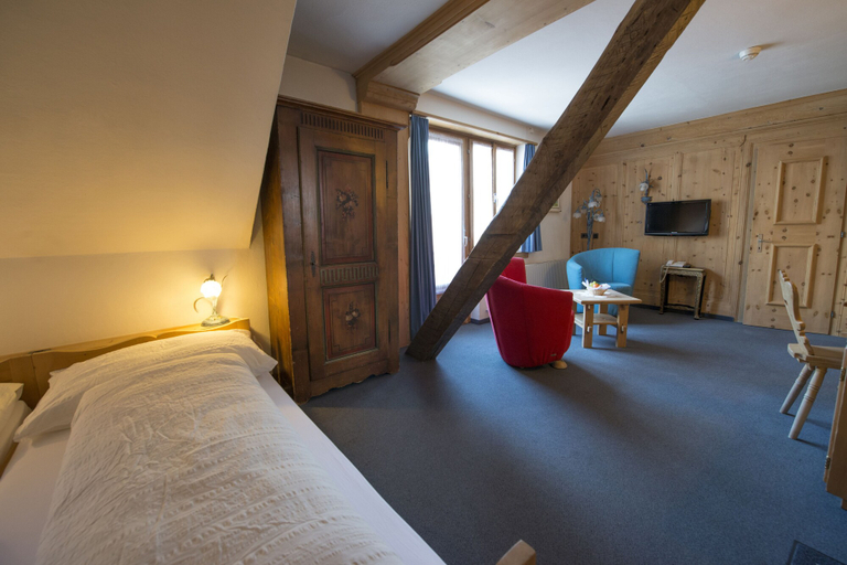 Bedroom 2, Boutique Hotel UJA, Inn