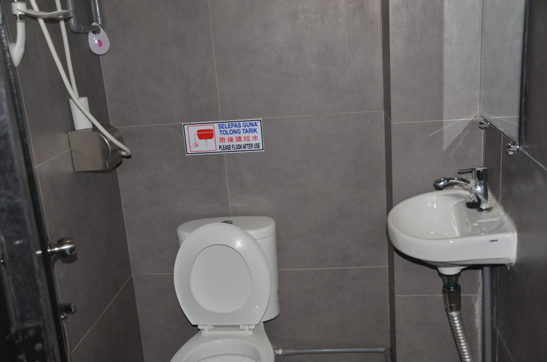 Bathroom 3, Oscar Guesthouse, Kuala Lumpur