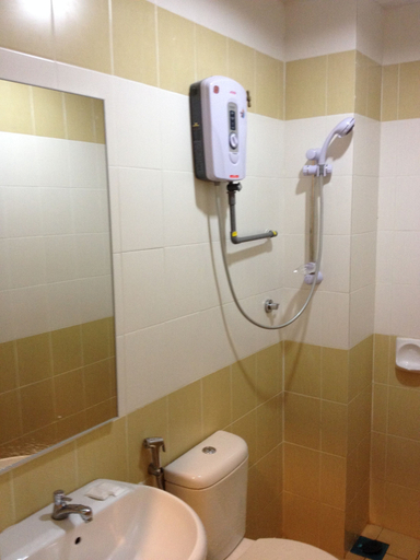 Bathroom 4, Aero Star Hotel, Seremban