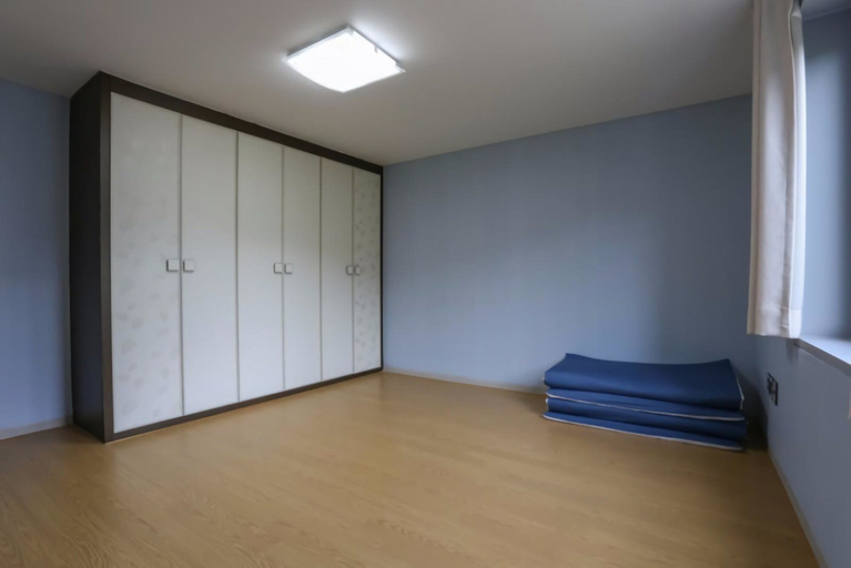 Bedroom 4, Huebean Pension, Pyeongchang