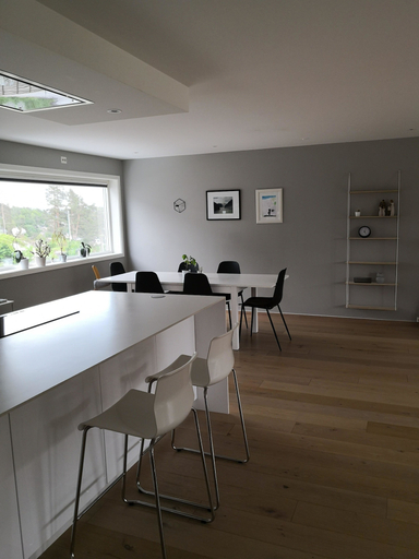 Others 5, Solferie Justnesskauen 21, Kristiansand