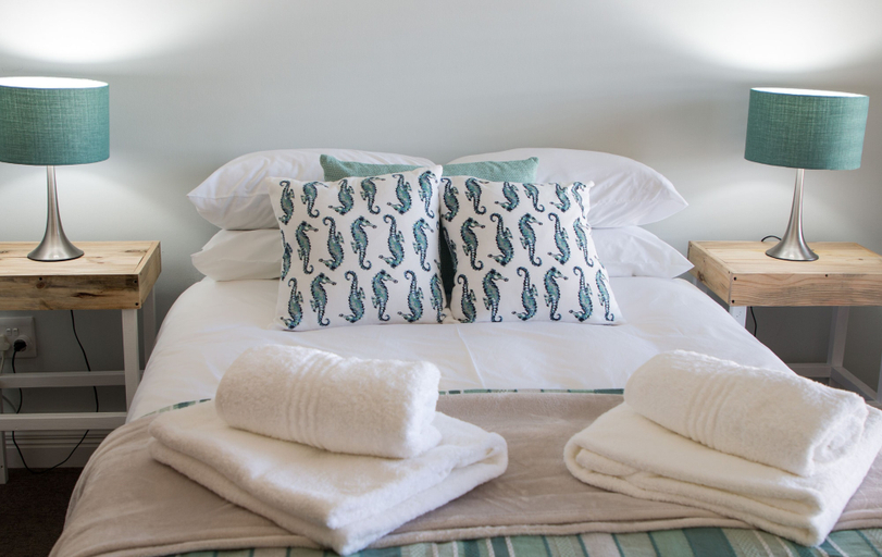 Bedroom 1, Anchor Guesthouse, Gert Sibande