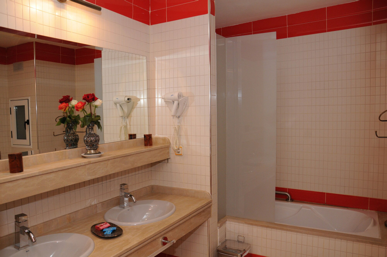 Riad Dar Nador, Nador