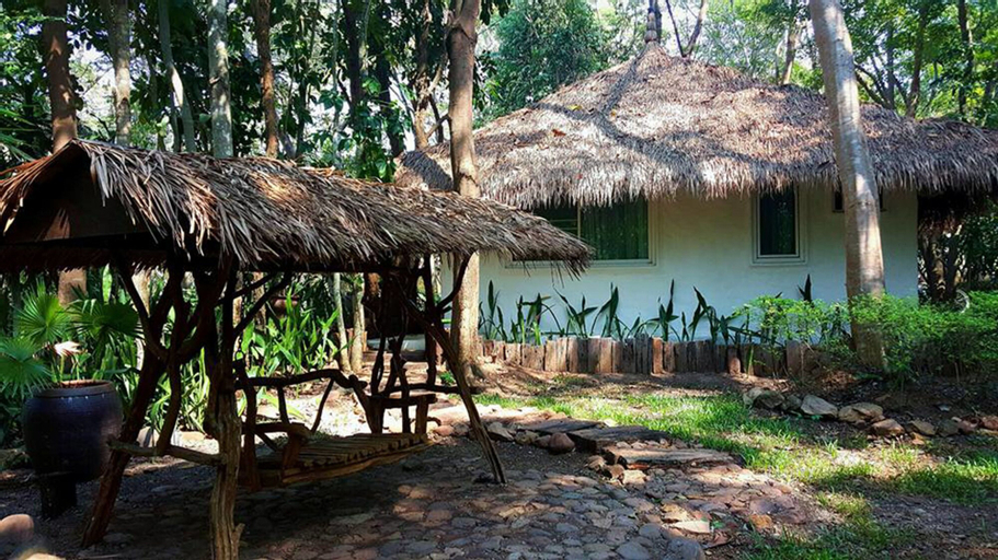 Baan Huay Namrin, Suan Phung