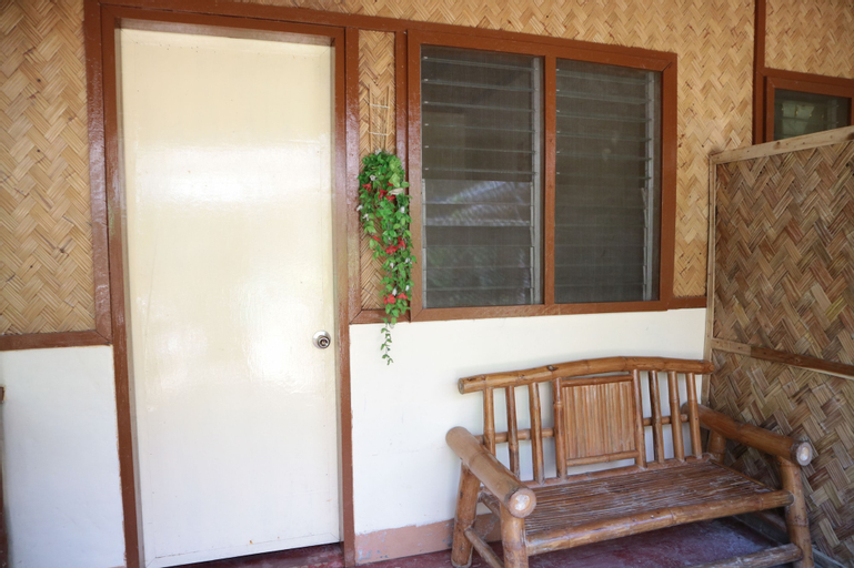Sannie Pension, El Nido