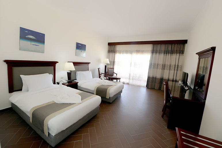 Savanna Empire Hotel and Resort Spa, 'Ataqah